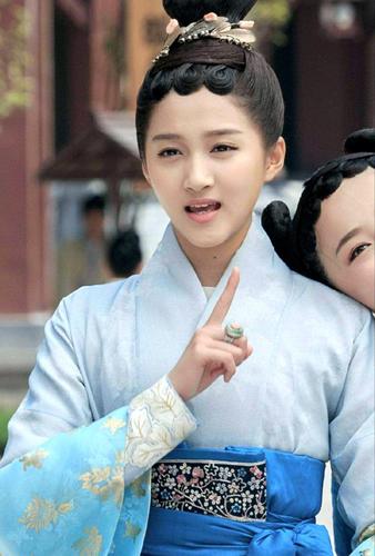 《凤囚凰》关晓彤十套衣服,第二套雷人,最美的却是第六套!