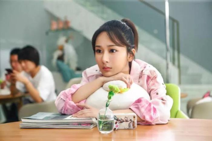 杨紫个人资料简介杨紫的生活照加个人资料