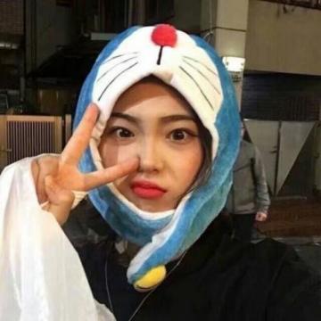qq可爱搞怪女生头像2019精选 心情不好的时候感觉全世界都完了