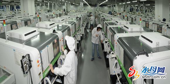 烟台富士康深度解密:我们做的不是手机是快乐\图