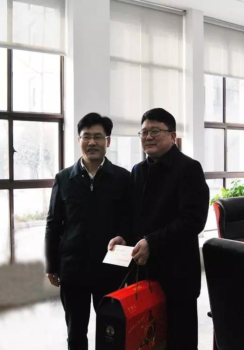 暖暖冬日丨肥东县委副书记,县长姚飞一行慰问并调研超清科技