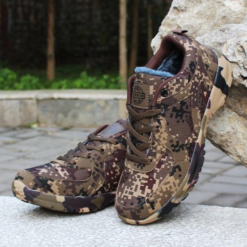 迷彩运动鞋男军鞋加绒棉鞋荒漠迷彩跑鞋圆头防滑跑步鞋特大号优惠券