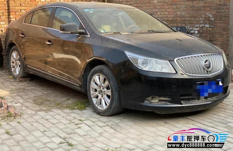 10年别克君越轿车 [已售]