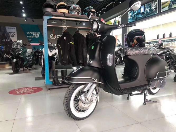 古思特复古踏板车gst125t5d
