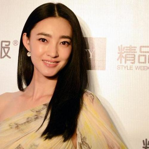 40岁的乔振宇已与王倩一结婚4年多了,王丽坤也找到了