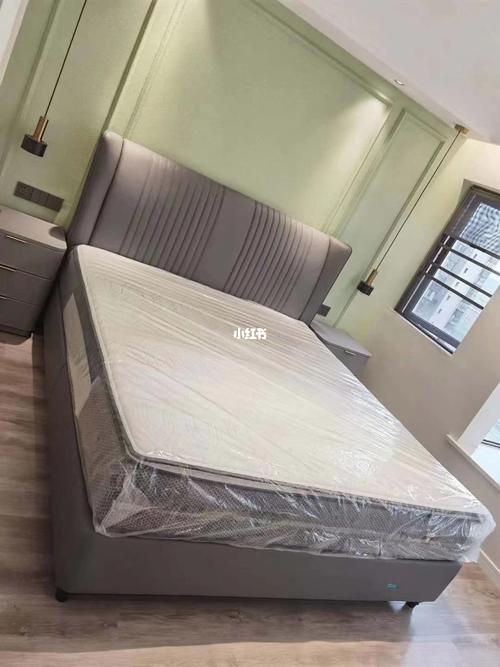 喜临门软包皮床_喜临门怎么样_卧室_家居_家居家装