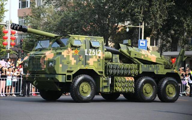 370毫米真理!解放军将弹道导弹改箱式发射,名曰"远程火箭炮"