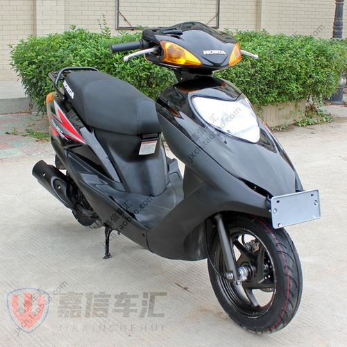 本田佳颖125cc踏板摩托车四冲程机车燃油女装 车机动