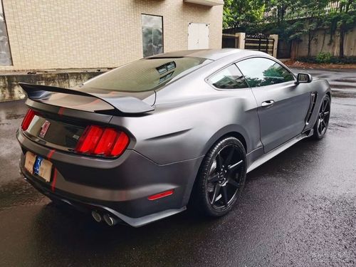 16款野马改装蝰蛇gt350r套件37t拨片换挡无匙进入启动红色贴战斗