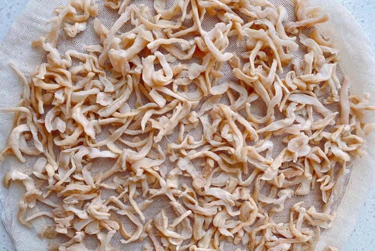 原创用传统的方法制作萝卜干简单3步脆爽好吃又下饭保存时间久