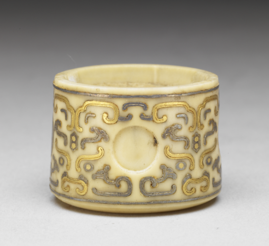 清乾隆 象牙雕嵌金银扳指三 台北故宫博物院馆藏