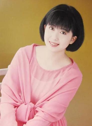 "玉女掌门人"孟庭苇曝光近况,吃斋念佛却被前夫爆料出轨女助理