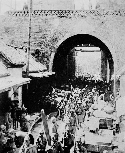 日军占领徐州后举行的入城式