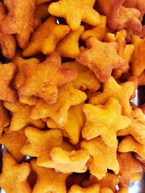 午点  五星鸡块