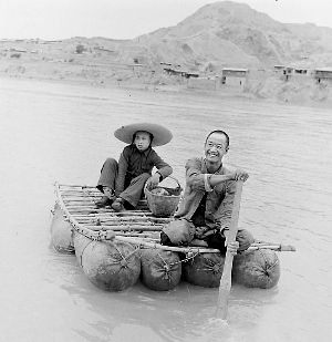 羊皮筏子:汇集皮筏抗战中运物资的"军舰"