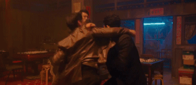 为了金秀贤的臀和崔雪莉的胸,我坚持看完这部大烂片!