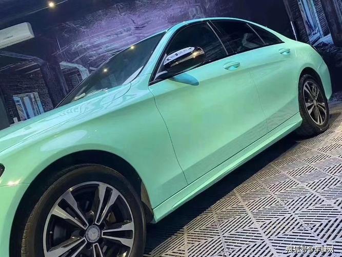 奔驰c级贵族尊享水晶蒂芙尼改色膜效果图