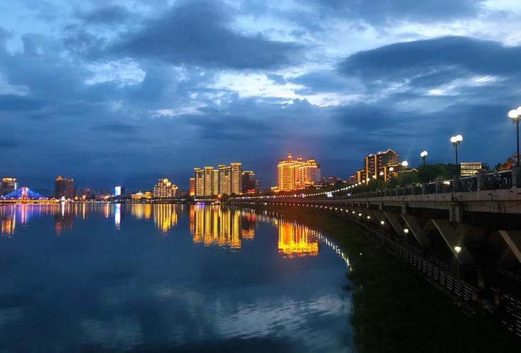 江山如此多娇·吉林市松花江