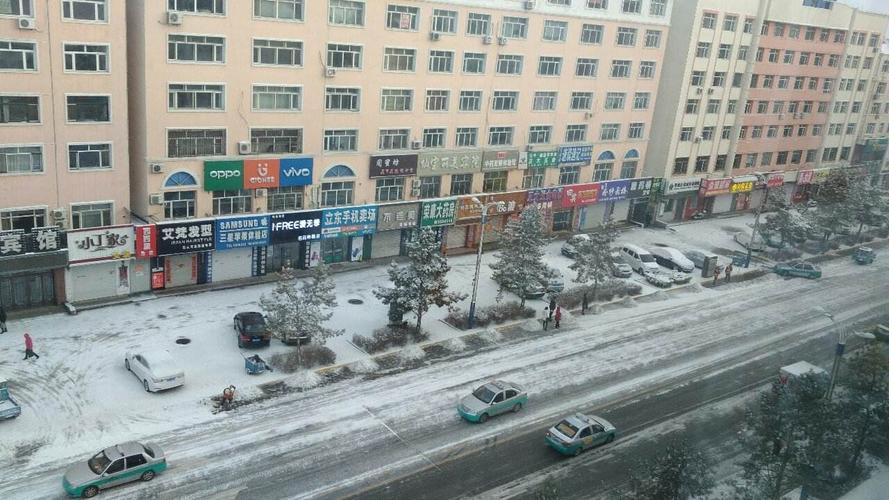 海伦镇隶属海伦市管辖.位于市境中部偏西,为海沦市市区.