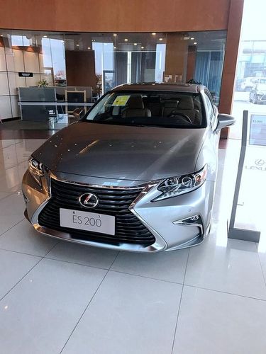 小马拉大车 雷克萨斯es200的动力究竟够用吗?