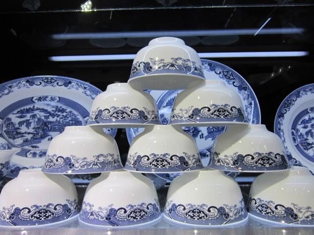 景德镇陶瓷56头一级骨瓷餐具套装中式青花碗盘园林