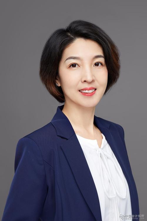 李丹 专家简介: 李丹   清华大学 管理学院会计系   博导,副教授