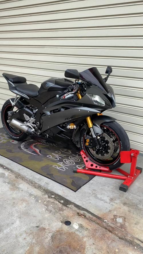 雅马哈r6