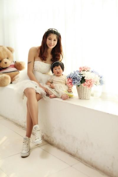           我和宝宝亲子照