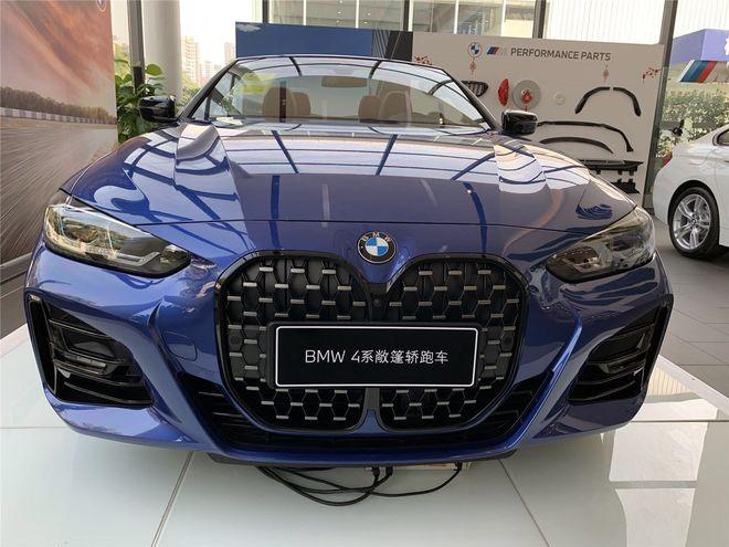 21款全新宝马425i敞篷版现车价格