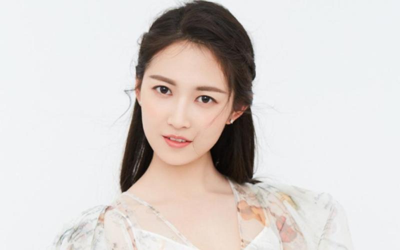 清纯甜美的陈钰琪,高清壁纸图片,大陆明星-好运图库