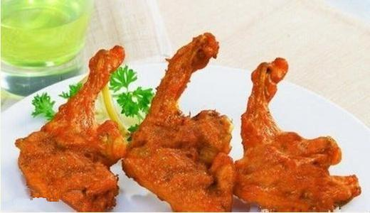 街上25元1斤的油炸鸡锁骨做,利润高吗