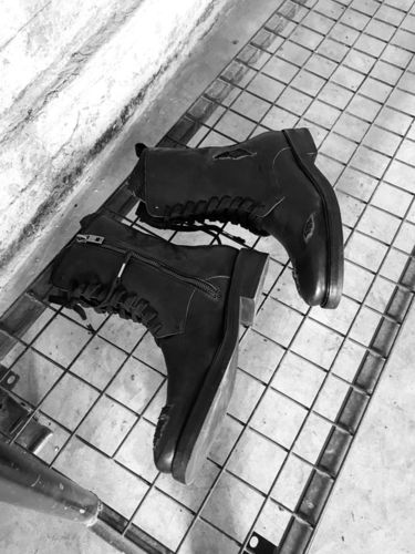 奈瑟补丁破洞蛇皮马丁靴男暗黑做旧高帮靴子冬季男靴潮山本耀司