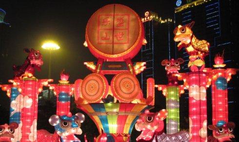 磨西的古文化——狮子灯