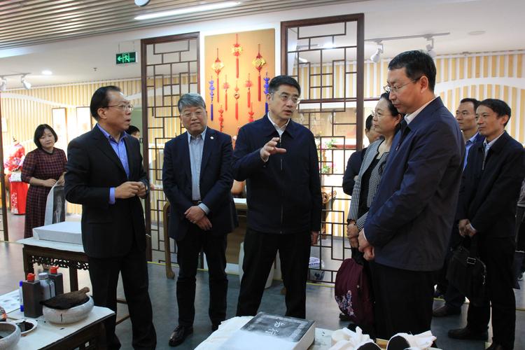 光明日报社总编辑张政一行调研中华传统文化研究与体验基地