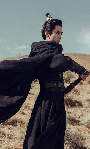 朝歌是不是张哲瀚的颜巅?