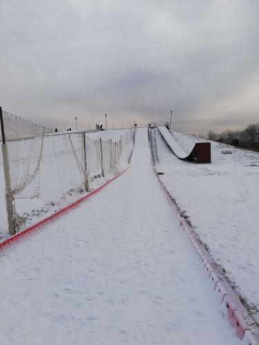 骑行十里荷塘草原牧歌滑雪场