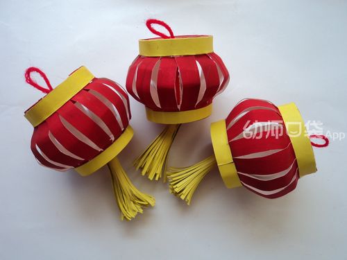 同乐幼儿园手工制作分享《五彩灯笼》