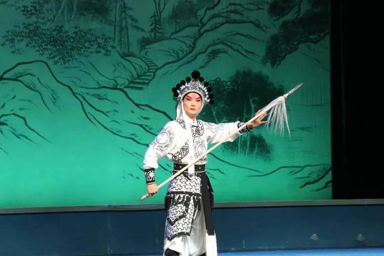 迎新年豫剧名家张海龙携南阳关与观众见面