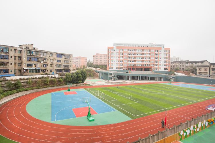 南充市安汉中学