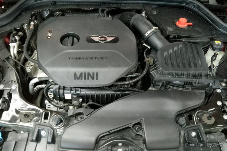 minimini发动机舱