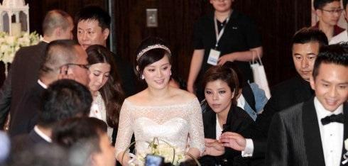 孙俪邓超婚礼现场图片大全 孙俪代孕完婚