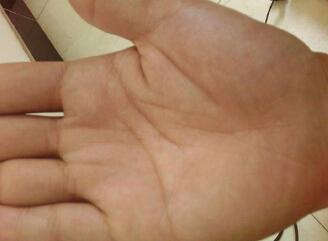 手相生命线短会早死吗