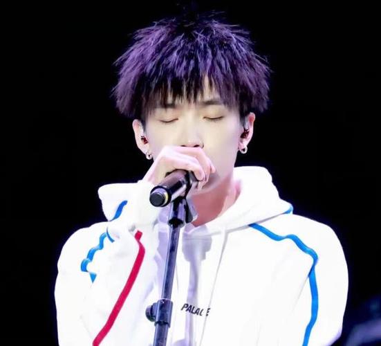 渣男锡纸烫看到易烊千玺的锡纸烫后窒息了渣男要重新定义了