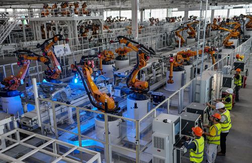 探访恒大汽车基地原来恒驰是这么炼成的