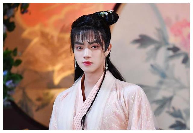 《天舞纪》许凯身材圆润,男扮女装引热议,网友:有内味了