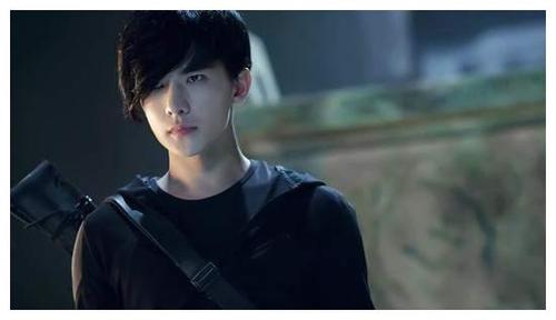 盗墓笔记系列小哥的最佳人选,是《终极笔记》的肖宇梁,还是杨洋