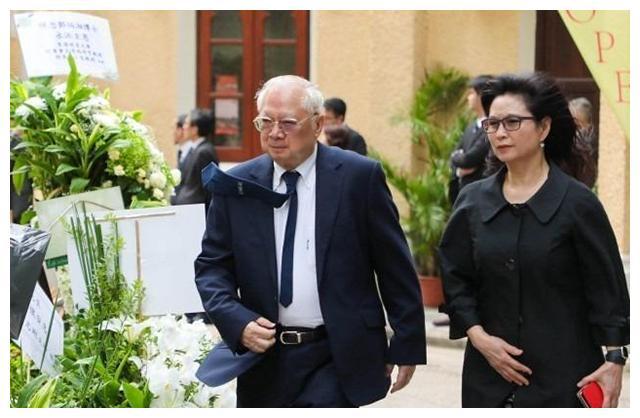 香港隐形富豪胡应湘身价曾是李嘉诚20倍认为香港应该填海造陆