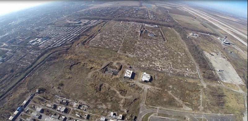 顿涅茨克机场满目疮痍航拍画面(1/7)(组图)