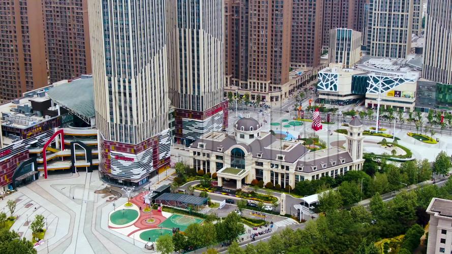 4k原创郑州朗悦公园茂航拍_3840x2160_高清视频素材