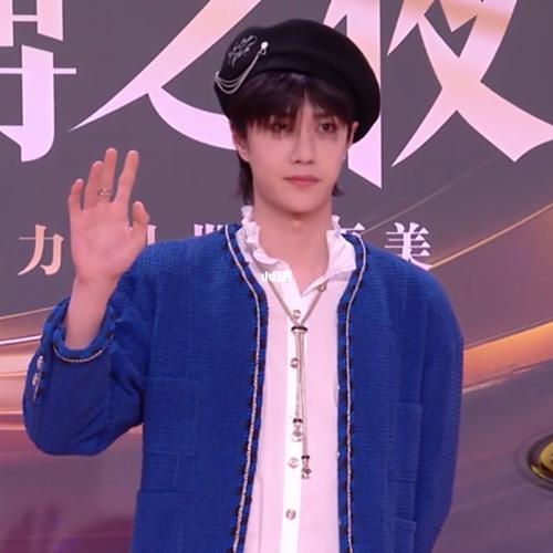 战山为王肖战王一博_肖战王一博_素材_头像